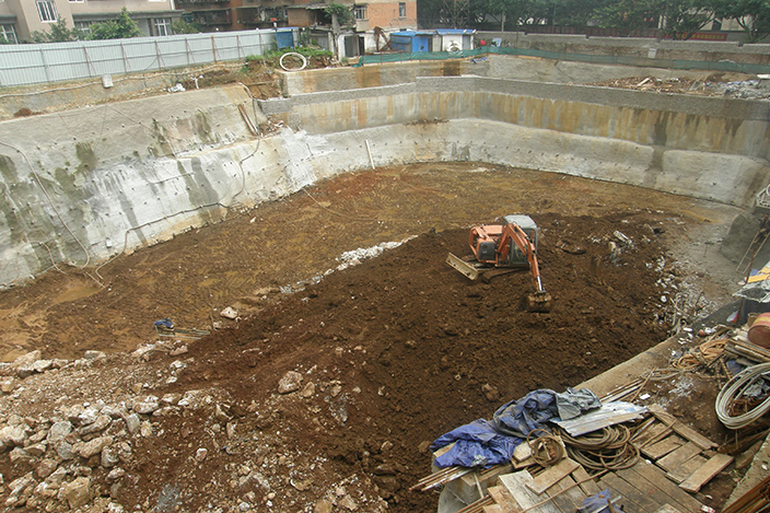 个旧“尚筑文苑”边坡与基坑支护工程