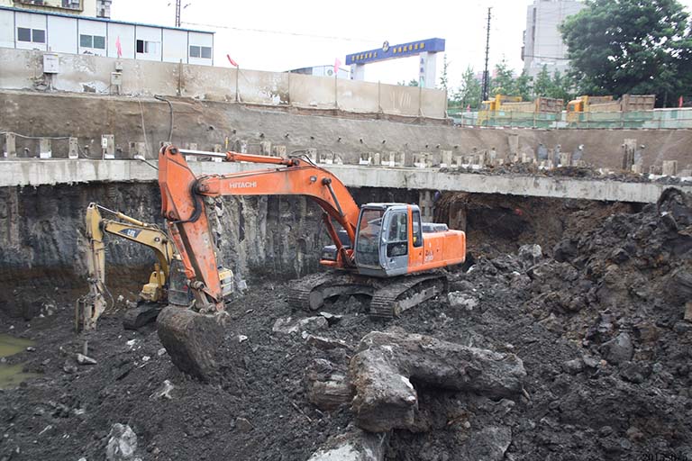 东华北区旧城改造一期项目香博苑基坑支护、土石方及桩基工程