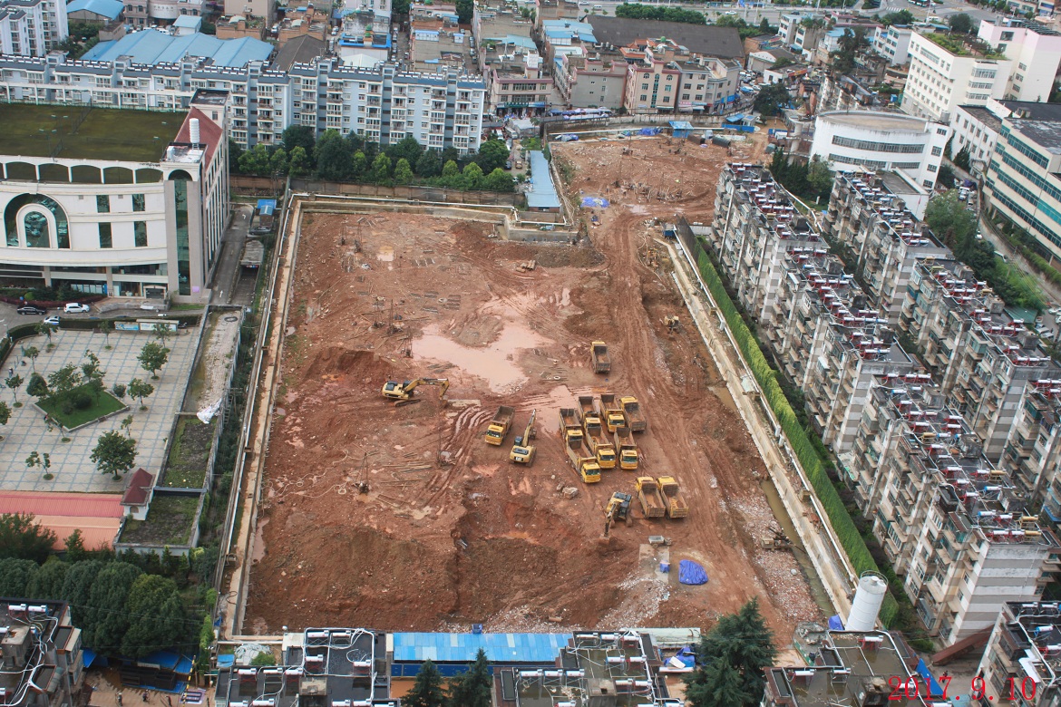 五华区KC2010-79号地块危房改造建设项目工程动态图片
